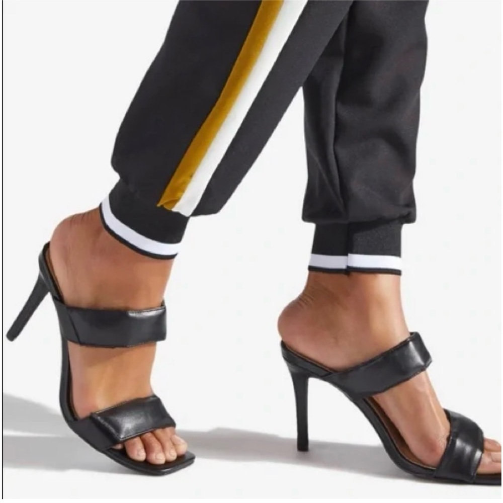 Shoe Dazzle Black Stiletto Heels